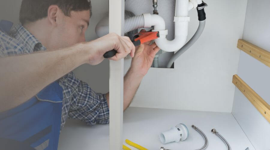 Professional sink repair in Ishpeming, MI